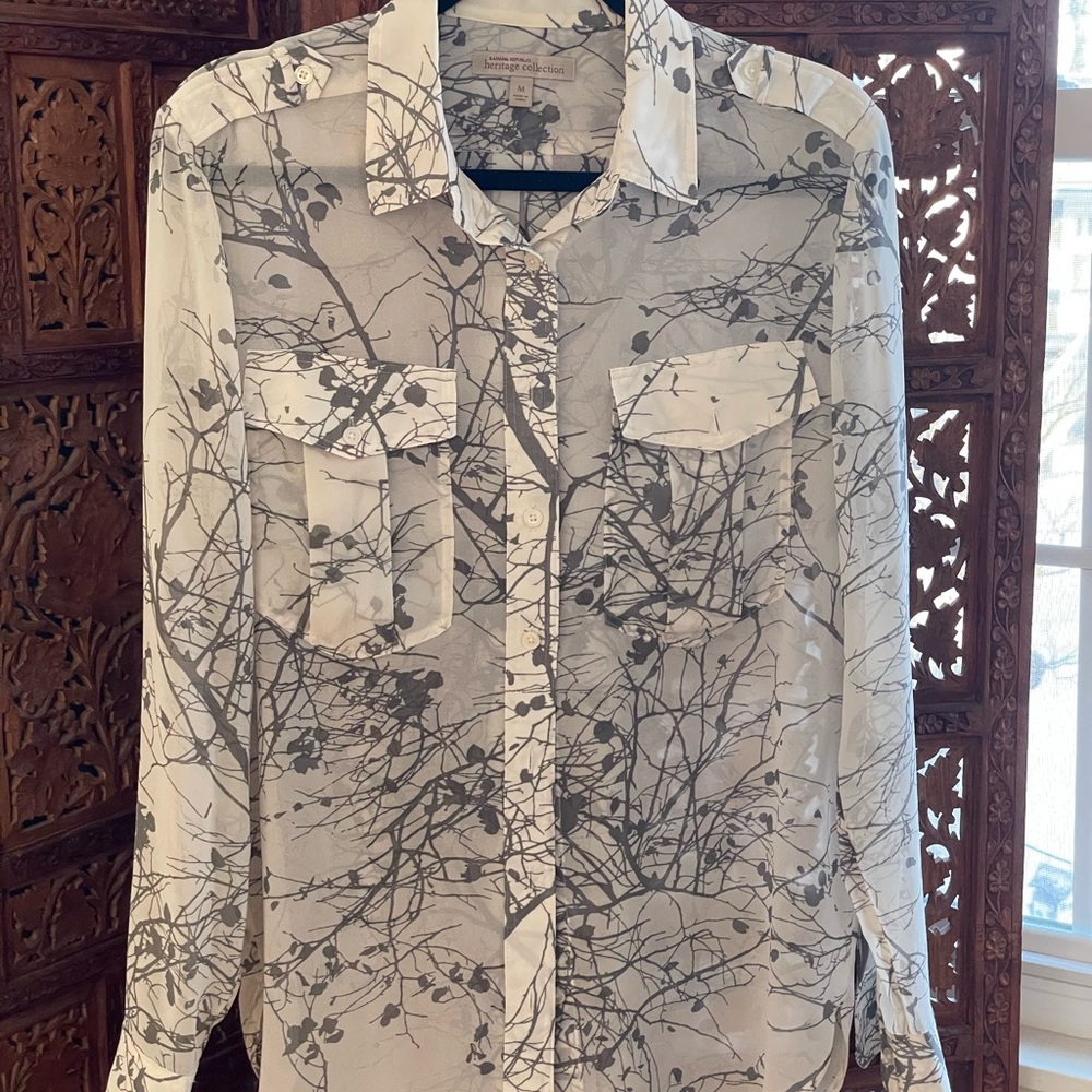 Banana Republic Heritage Collection Shirt - Black and White